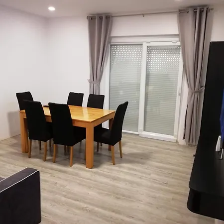 Nino Lägenhet Gradac (Split-Dalmatia)