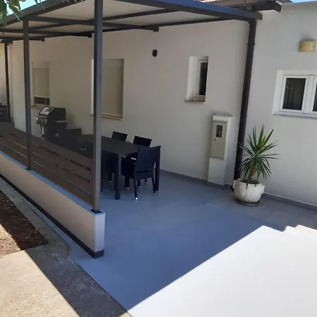 Lägenhet Nino Gradac (Split-Dalmatia)