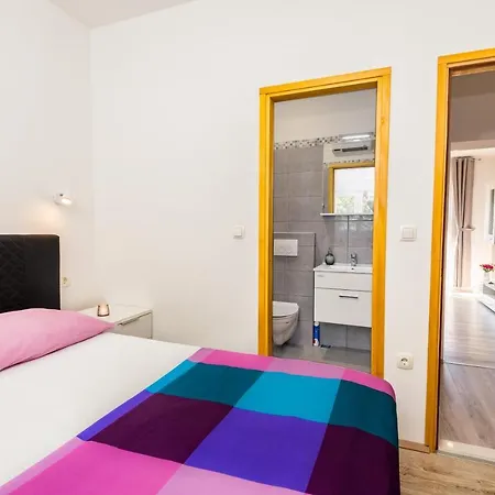 Nino Lägenhet Gradac (Split-Dalmatia)