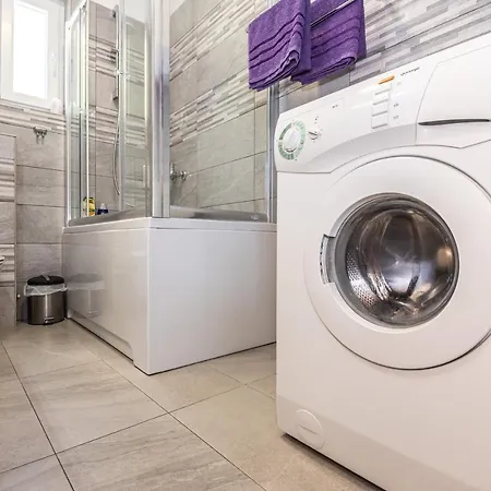 Nino * Gradac (Split-Dalmatia)