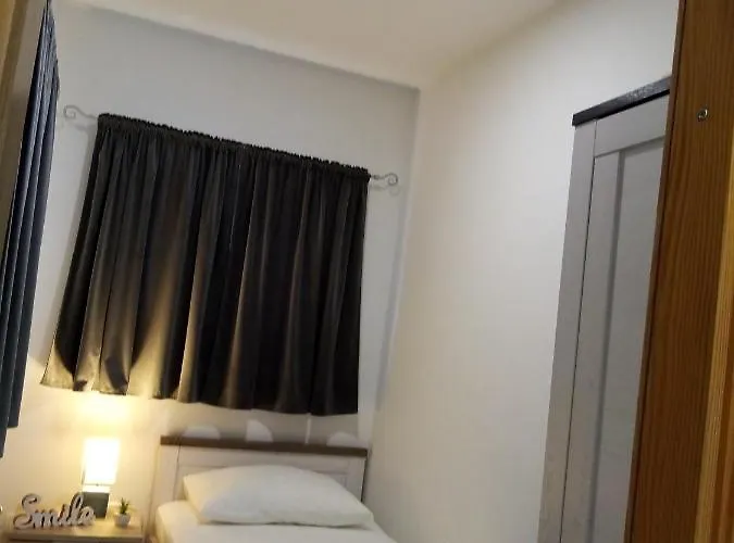 Nino Apartament *