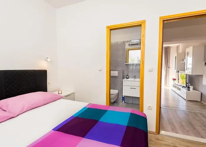 Nino Apartament Gradac (Split-Dalmatia)