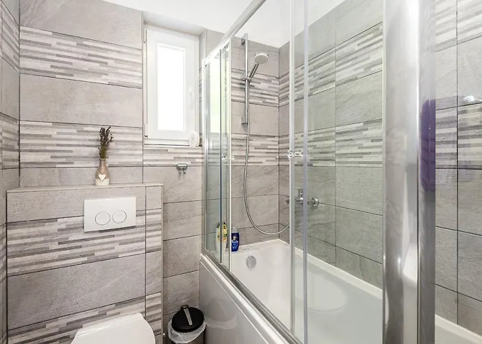Nino Apartament Gradac (Split-Dalmatia)